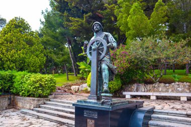 Monako, Monako-Vill 'deki St. Martin Bahçeleri' ndeki Prens I. Albert Anıtı