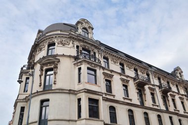 Polonya 'nın Katowice şehrindeki güzel eski bina.