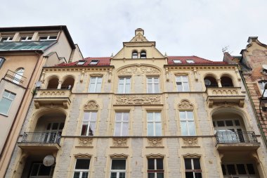 Polonya 'nın Katowice şehrindeki güzel eski bina.