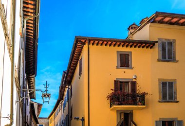 İtalya 'nın Arezzo şehrinde eski evler