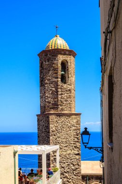 Castelsardo, Sardunya, İtalya 'daki St. Anthony Katedrali Başrahibi Çan Çanı