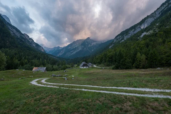 Alte Hütten Den Bergen Der Julischen Alpen — Stockfoto