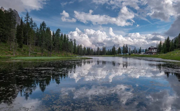 Lago Antorno Nelle Dolomiti — Foto Stock