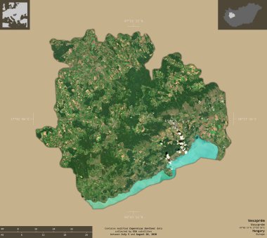 Veszprem, Macaristan Bölgesi. Sentinel-2 uydu görüntüleri. Bilgilendirici örtülerle sağlam arkaplanda izole edilmiş şekil. Değiştirilmiş Kopernik Sentinel verileri içerir