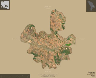 Anenii Noi, Moldova bölgesi. Sentinel-2 uydu görüntüleri. Bilgilendirici örtülerle sağlam arkaplanda izole edilmiş şekil. Değiştirilmiş Kopernik Sentinel verileri içerir