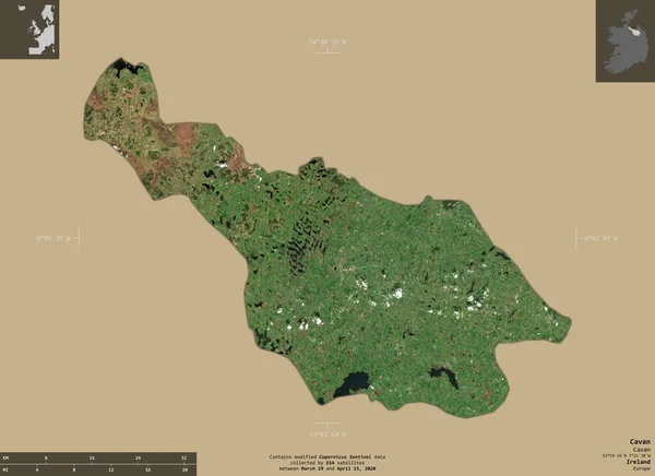 アイルランドのカバン郡 センチネル 2衛星画像 有益なオーバーレイと固体背景に隔離形状 修正されたコペルニクスセンチネルデータが含まれています — ストック写真