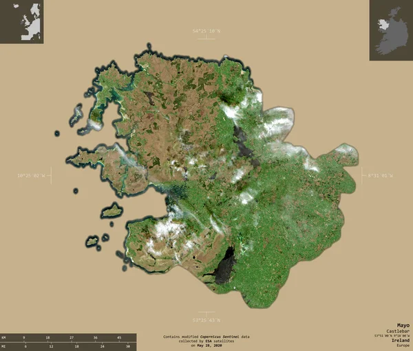 Mayo 爱尔兰郡 2号卫星图像 在坚实的背景上与信息覆盖隔离的形状 包含修改后的哥白尼哨兵数据 — 图库照片
