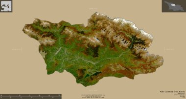 Racha-Lechkhumi-Kvemo Svaneti, Gürcistan bölgesi. Sentinel-2 uydu görüntüleri. Bilgilendirici örtülerle sağlam arkaplanda izole edilmiş şekil. Değiştirilmiş Kopernik Sentinel verileri içerir