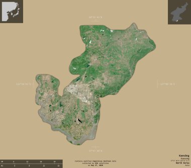 Kaesong, Kuzey Kore 'nin özel yönetim bölgesi. Sentinel-2 uydu görüntüleri. Bilgilendirici örtülerle sağlam arkaplanda izole edilmiş şekil. Değiştirilmiş Kopernik Sentinel verileri içerir