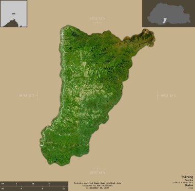 Tsirang, Butan bölgesi. Sentinel-2 uydu görüntüleri. Bilgilendirici örtülerle sağlam arkaplanda izole edilmiş şekil. Değiştirilmiş Kopernik Sentinel verileri içerir