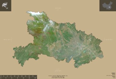 Hubei, Çin vilayeti. Sentinel-2 uydu görüntüleri. Bilgilendirici örtülerle sağlam arkaplanda izole edilmiş şekil. Değiştirilmiş Kopernik Sentinel verileri içerir