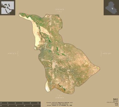 Babil, Irak vilayeti. Sentinel-2 uydu görüntüleri. Bilgilendirici örtülerle sağlam arkaplanda izole edilmiş şekil. Değiştirilmiş Kopernik Sentinel verileri içerir