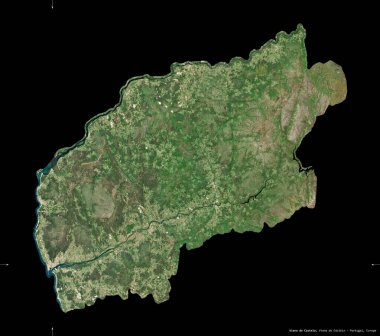 Viana do Castelo, Portekiz bölgesi. Sentinel-2 uydu görüntüleri. Siyah üzerine izole edilmiş şekil. Tanımı, başkentin yeri. Değiştirilmiş Kopernik Sentinel verileri içerir