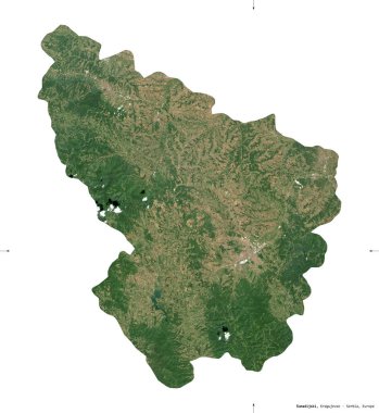Sumadijski, Sırbistan bölgesi. Sentinel-2 uydu görüntüleri. Beyaz üzerinde izole edilmiş şekil. Tanımı, başkentin yeri. Değiştirilmiş Kopernik Sentinel verileri içerir