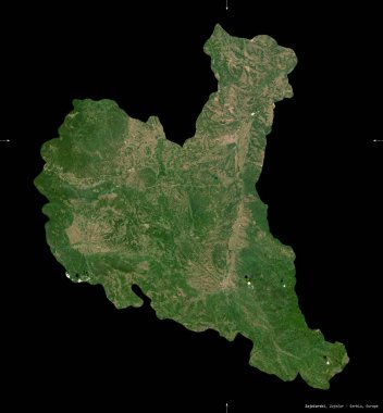 Zajecarski, Sırbistan bölgesi. Sentinel-2 uydu görüntüleri. Siyah üzerine izole edilmiş şekil. Tanımı, başkentin yeri. Değiştirilmiş Kopernik Sentinel verileri içerir