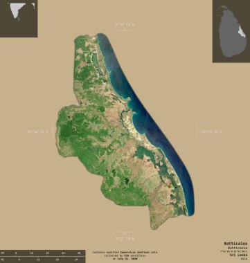 Batticaloa, Sri Lanka bölgesi. Sentinel-2 uydu görüntüleri. Bilgilendirici örtülerle sağlam arkaplanda izole edilmiş şekil. Değiştirilmiş Kopernik Sentinel verileri içerir