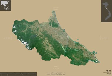 Ha Tinh, Vietnam vilayeti. Sentinel-2 uydu görüntüleri. Bilgilendirici örtülerle sağlam arkaplanda izole edilmiş şekil. Değiştirilmiş Kopernik Sentinel verileri içerir