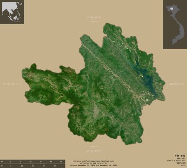 Yen Bai, Vietnam vilayeti. Sentinel-2 uydu görüntüleri. Bilgilendirici örtülerle sağlam arkaplanda izole edilmiş şekil. Değiştirilmiş Kopernik Sentinel verileri içerir
