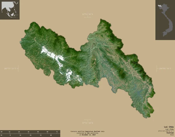 Lai Chau, Vietnam vilayeti. Sentinel-2 uydu görüntüleri. Bilgilendirici örtülerle sağlam arkaplanda izole edilmiş şekil. Değiştirilmiş Kopernik Sentinel verileri içerir