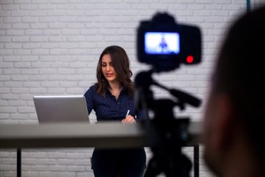 Sahne arkasında video studio.