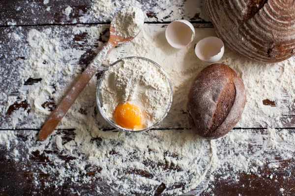 Kase un yumurta ve ekmek