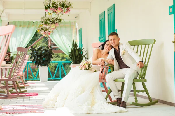 Novia y novio. Boda interior . —  Fotos de Stock