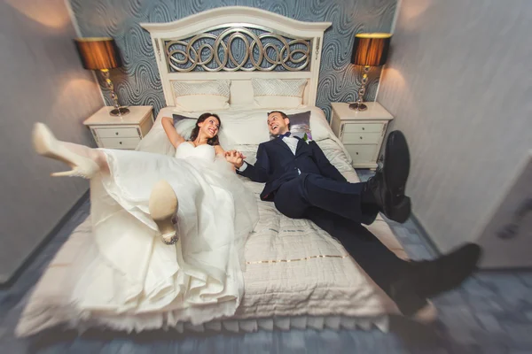 Happy bride and groom at wedding in the room — Stock Photo, Image