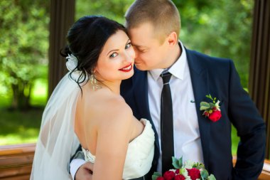 Düğün iki güzel ağaç dikme içinde