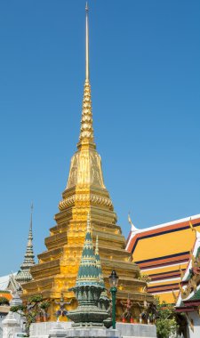wat phra kaeo içinde stupa