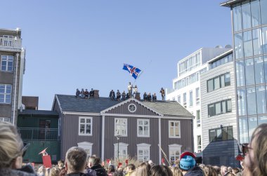 Reykjavik sfter panama sızıntı protesto