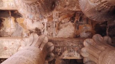 Edfu, Mısır 'daki Horus antik tapınağının kalıntıları.