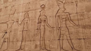 Edfu, Mısır 'daki Horus antik tapınağının kalıntıları.