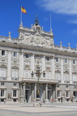 Madrid Kraliyet Sarayı