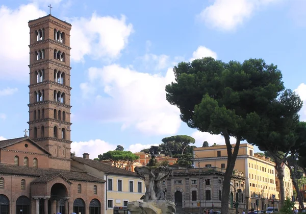 Piazzale Roma, the Mouth of Truth — Stock Photo, Image