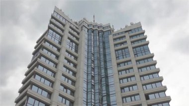 yüksek katlı bina