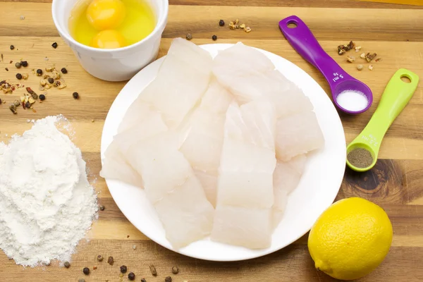 Pollock çiğ balık