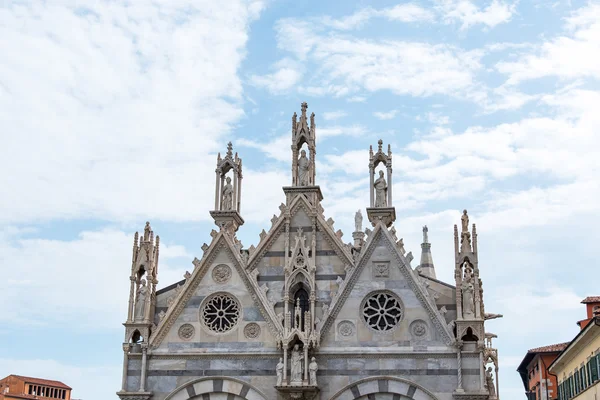 Iglesia en Pisa, Italia — Foto de Stock