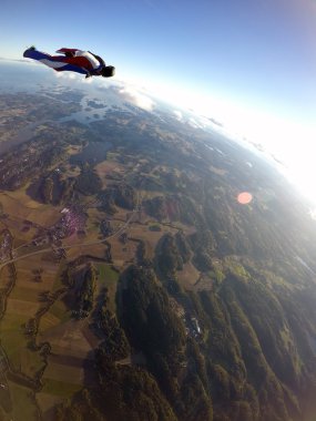 Norveç'te Wingsuit skydiving