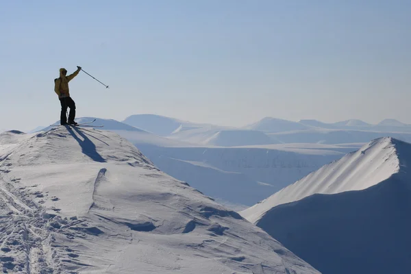 Skidåkning i Svalbard Norge — Stockfoto