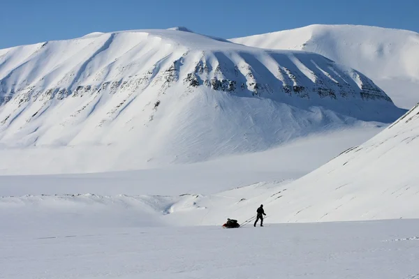 Expedición de esquí Svalbard, Noruega — Foto de Stock