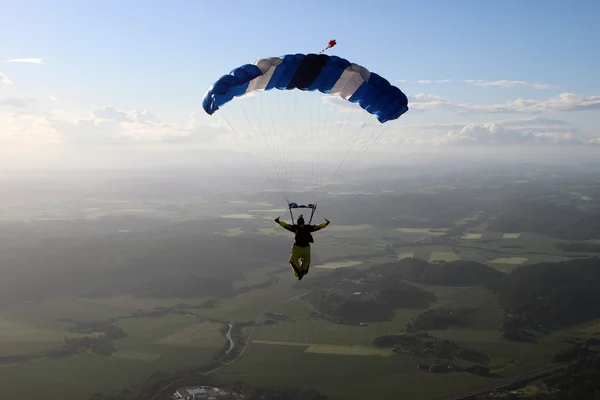 Skoki spadochronowe w Norwegii — Zdjęcie stockowe
