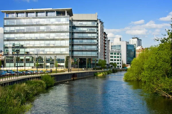 Bâtiment moderne de Leeds — Photo