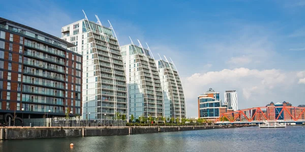 Edificio moderno en Manchester — Foto de Stock