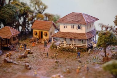  Brasil Nota 10 Müzesi, Passo Quatro 'da, Minas Gerais' in güneyinde yer almaktadır. Kasaba 16 binden biraz fazla nüfusa sahip ve dağların ortasında olmasına rağmen.