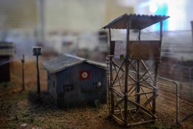  Brasil Nota 10 Müzesi, Passo Quatro 'da, Minas Gerais' in güneyinde yer almaktadır. Kasaba 16 binden biraz fazla nüfusa sahip ve dağların ortasında olmasına rağmen.