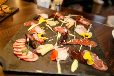 Mantiqueira Dağlarında Egzotik Tabaklar.