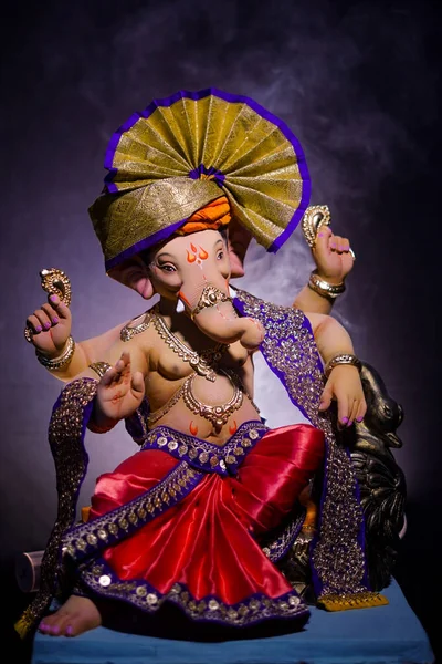 Lorde Ganesha Deus Hindu Ganesh Sobre Fundo Preto Com Uma — Fotografia de Stock
