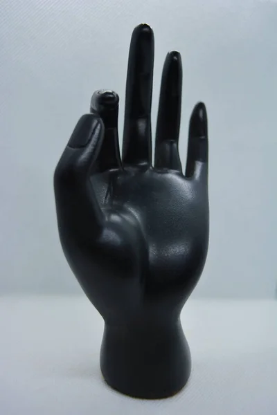Negro Piedra Elegante Mano Mujer Fidelidad Cepillo Palma Con Ligero — Foto de Stock