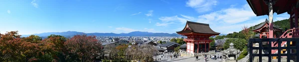 京都・清水寺からみた京都のパノラマ — ストック写真