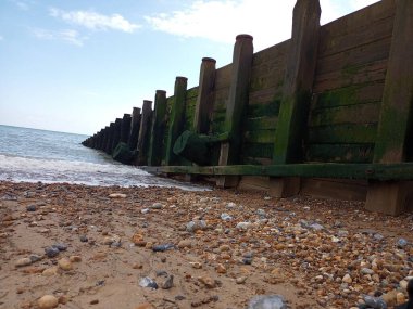 Okyanus İskelesi İllüzyonu Mavi su enkazı